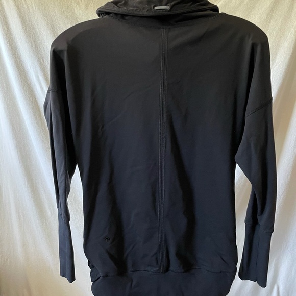 Lululemon Athletica Daily Yoga Jacket size 4 - Picture 2 of 6